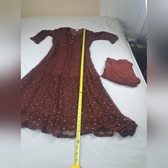Sundance Burgundy Crochet Metallic Dotted 1/2 Sleeve Dress with/Slip SIZE 4 - Picture 10 of 11